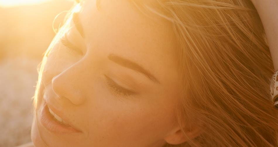 We love the sun... but be careful! Our summer skincare tips