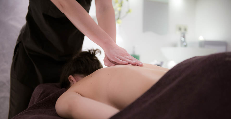 Le Massage Deep Cristal, Le nouveau soin Signature du Cristal Spa